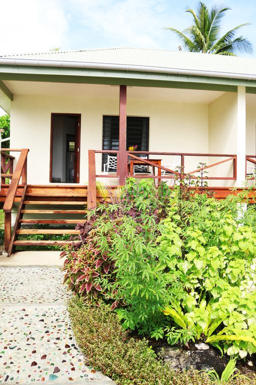 Santo Seaside Villas Люганвиль Экстерьер фото